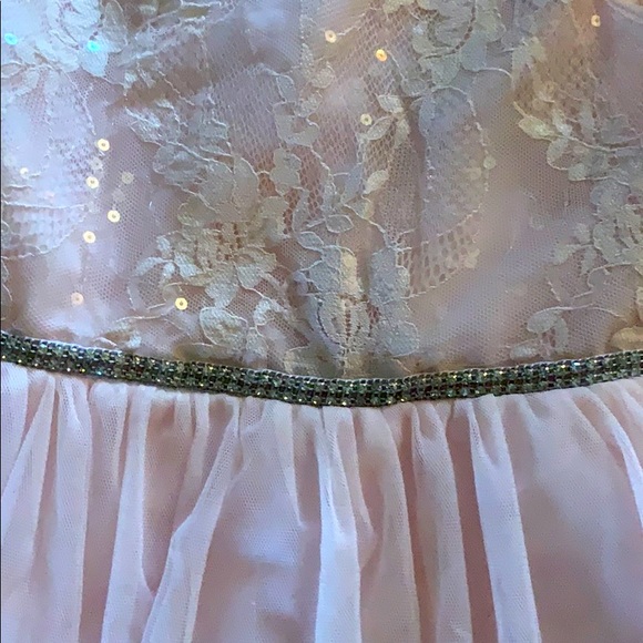 Dress - Picture 3 of 6